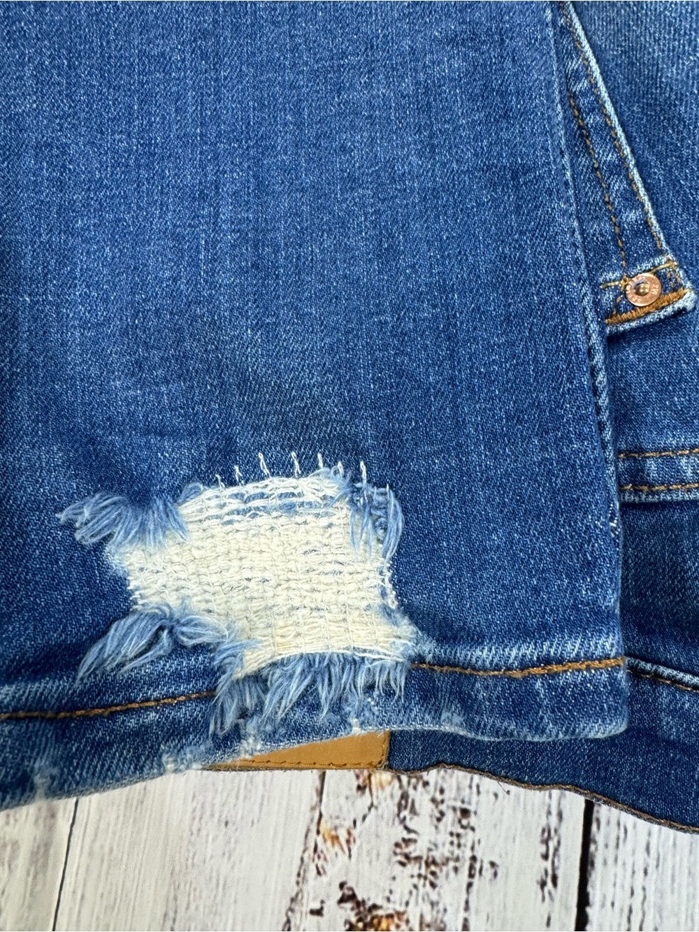 Zara Blue Distressed Boyfriend Jeans - Picture 8 of 8